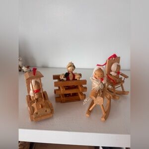 1970s Yule Tots Wood Christmas Ornaments set